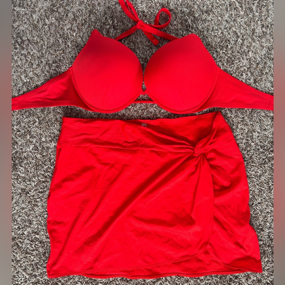 VS Matching PUSH-UP Red Bikini Top and Skirt